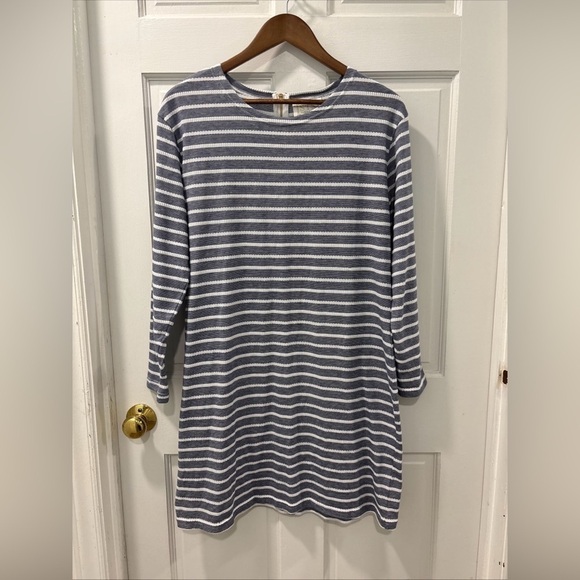 Sail to Sable Dresses & Skirts - Sail To Sable Long Sleeve Striped Knee Length Dress Navy/White Size Large